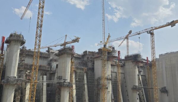 เขื่อนกั้นน้ำ